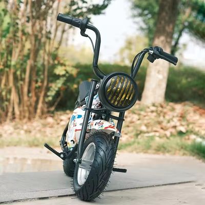 訓練車輪とカスタマイズされた色合いの子供用バイク 250W電気バイク