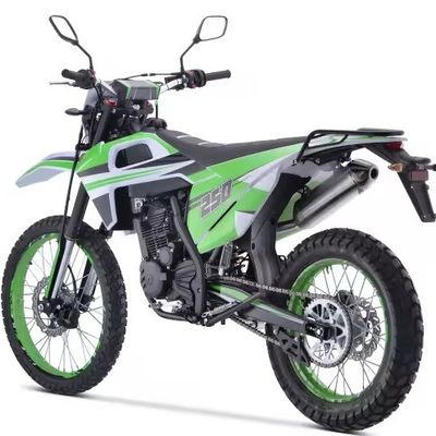 最大速さ100km/h ダートバイク 250C 止められないパフォーマンス