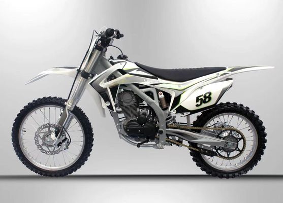 200~400cc 排気量 モットクロス 250cc 大輪とDISCブレーキ付き