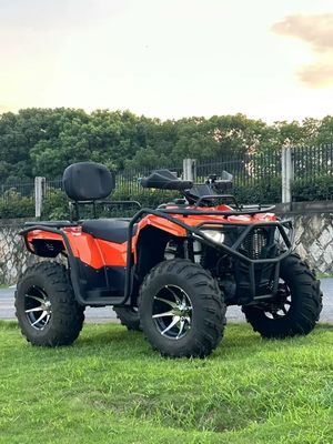 スタイリッシュにドライブする Aotong 350cc 4X4 ATV バシャンエンジン カーブ重量300-400kg