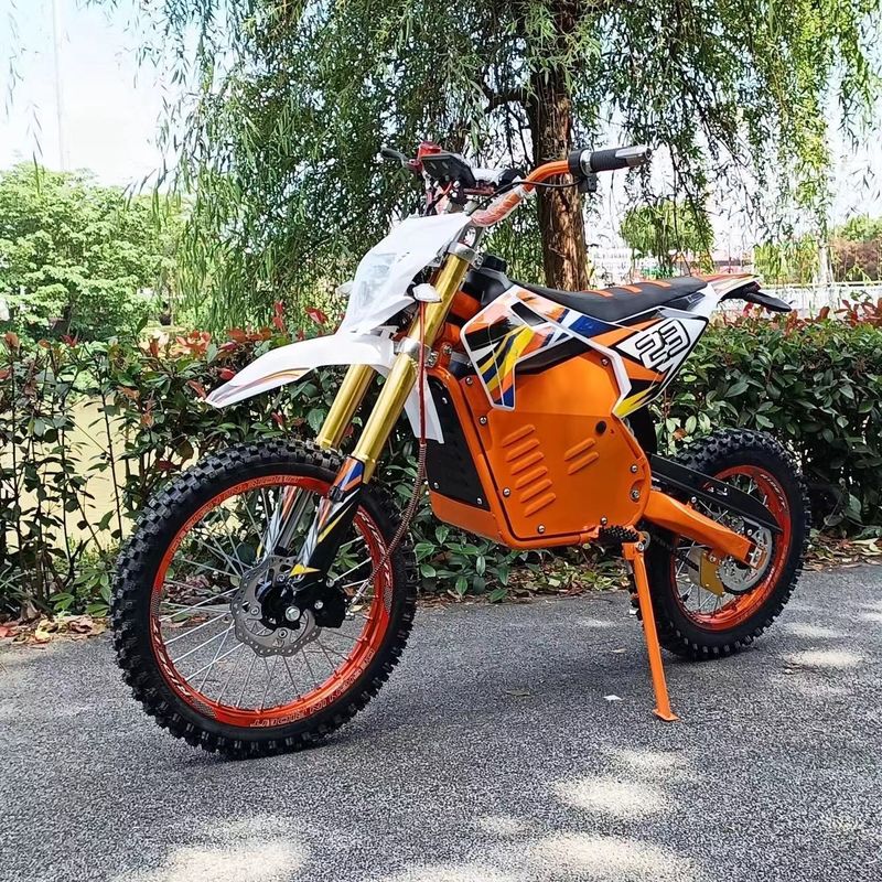 2000W 高速電動バイク カスタマイズされたカラー選択で製造