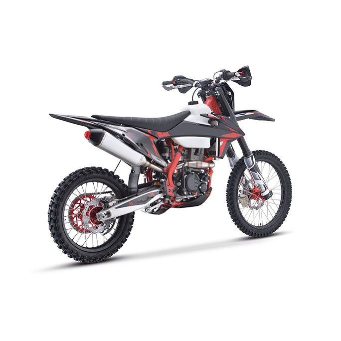最大速さ100km/h 300ccオフロードダストバイク キックスタートと前後ディスクブレーキ